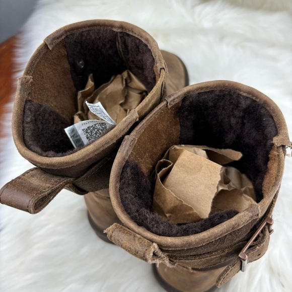 UGG GUTHRIE BIKER BOOTS SIZE 8 - Picture 8 of 12